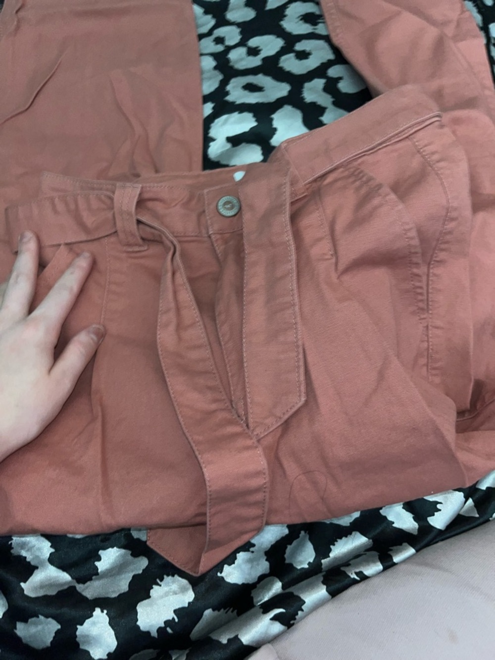 Hollister Rusty Rose High-Waist Jeans